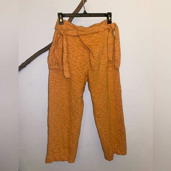 COPY - Free People Beach Ty Set: Orange Pants Size Small & White Crop Top Size … - Picture 2 of 9